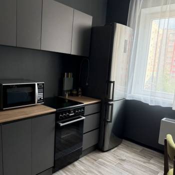 Сдается 1-комнатная квартира, 40,8 м²