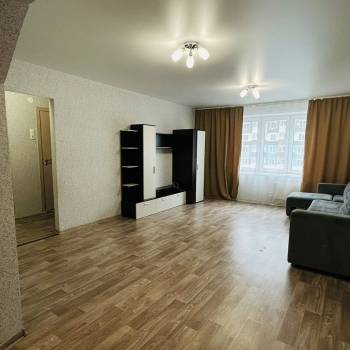 Сдается 2-х комнатная квартира, 62 м²