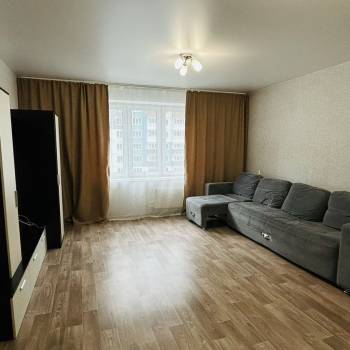 Сдается 2-х комнатная квартира, 62 м²