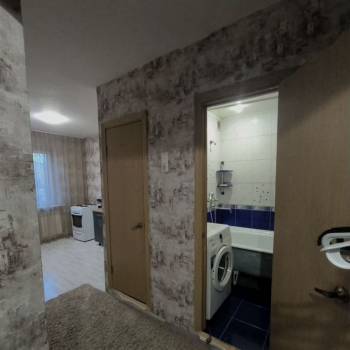 Сдается 1-комнатная квартира, 32 м²