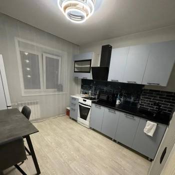 Сдается 2-х комнатная квартира, 55 м²