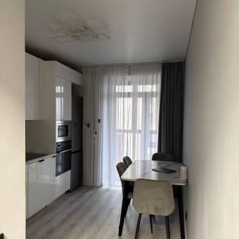 Продается 1-комнатная квартира, 41,9 м²
