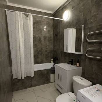 Сдается 1-комнатная квартира, 46 м²