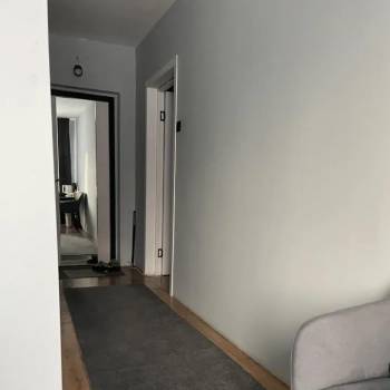 Продается 1-комнатная квартира, 32 м²