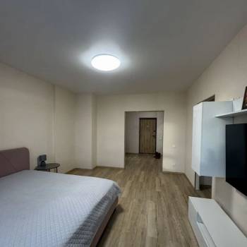 Продается 1-комнатная квартира, 40 м²
