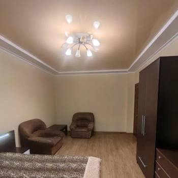 Сдается 1-комнатная квартира, 44 м²