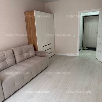 Сдается 1-комнатная квартира, 39 м²
