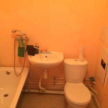 Продается 1-комнатная квартира, 42 м²