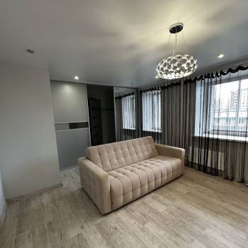 Сдается 2-х комнатная квартира, 67 м²