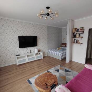 Сдается 1-комнатная квартира, 42 м²
