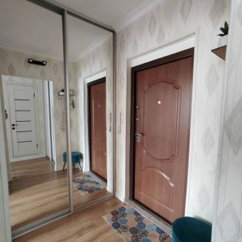 Сдается 1-комнатная квартира, 42 м²