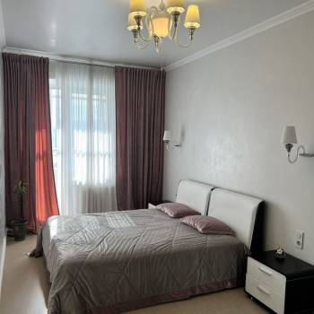 Сдается Многокомнатная квартира, 105 м²