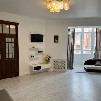 Сдается Многокомнатная квартира, 105 м²