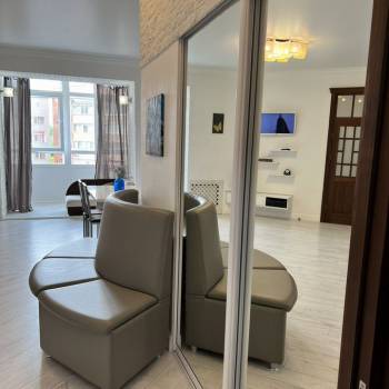 Сдается Многокомнатная квартира, 105 м²
