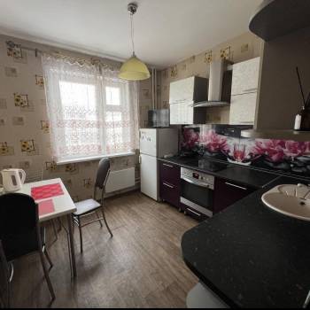 Сдается 1-комнатная квартира, 40 м²