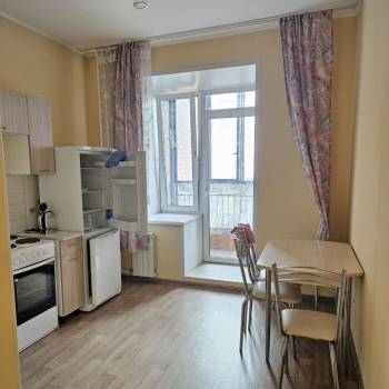 Сдается 1-комнатная квартира, 35 м²
