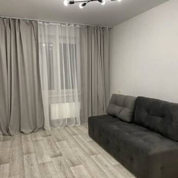 Сдается 1-комнатная квартира, 35 м²