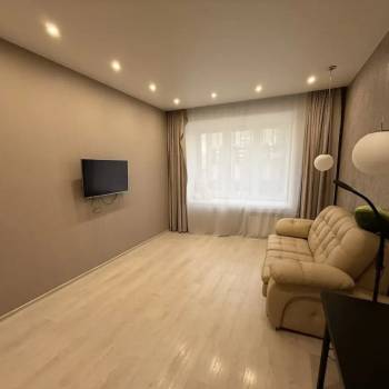 Сдается 1-комнатная квартира, 43 м²