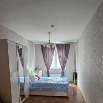 Сдается 1-комнатная квартира, 38 м²