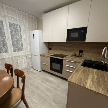 Сдается 2-х комнатная квартира, 53 м²