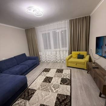 Сдается 2-х комнатная квартира, 53 м²