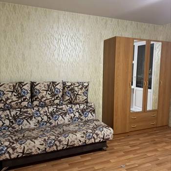 Сдается 1-комнатная квартира, 41 м²