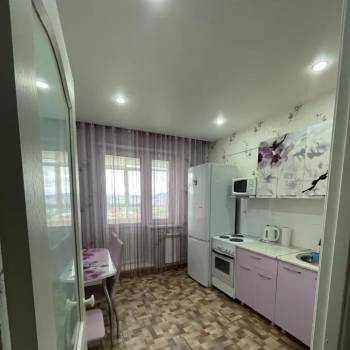Сдается 1-комнатная квартира, 38 м²