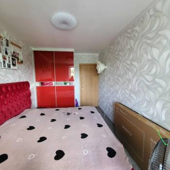 Продается Многокомнатная квартира, 69,3 м²