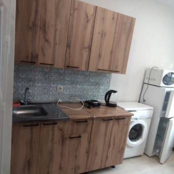 Сдается 1-комнатная квартира, 13,7 м²