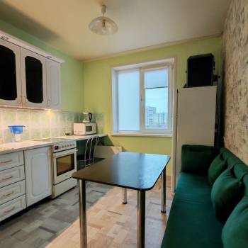 Продается 1-комнатная квартира, 40,9 м²