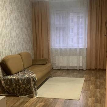 Сдается 1-комнатная квартира, 40,8 м²