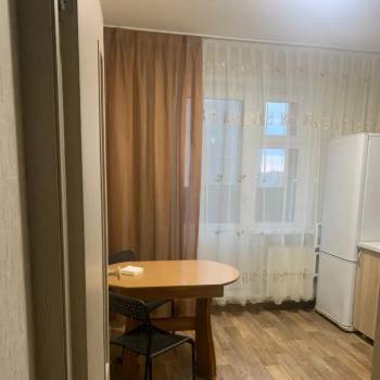 Сдается 1-комнатная квартира, 40,8 м²