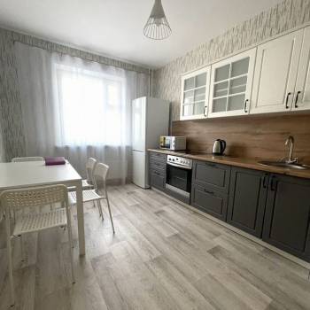 Сдается Многокомнатная квартира, 83 м²