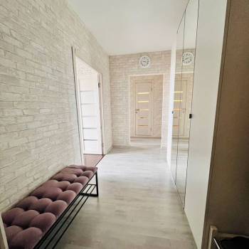 Сдается 2-х комнатная квартира, 56,8 м²