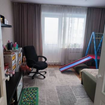 Продается 1-комнатная квартира, 40,7 м²