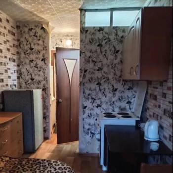 Продается 1-комнатная квартира, 14 м²