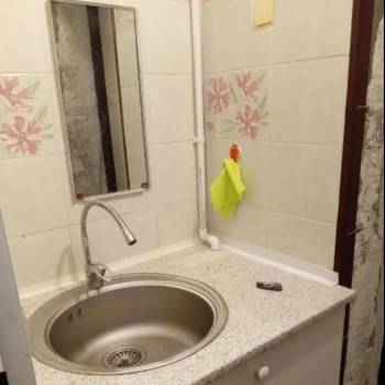 Продается 1-комнатная квартира, 14 м²