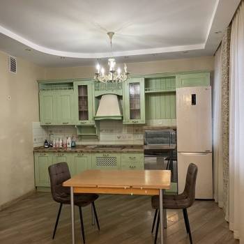 Сдается 2-х комнатная квартира, 70 м²