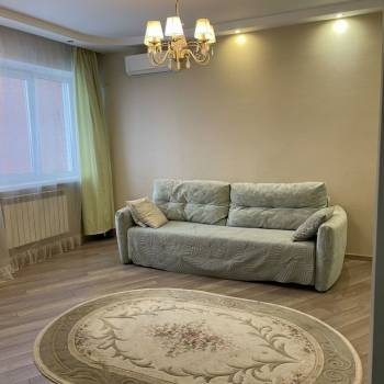 Сдается 2-х комнатная квартира, 70 м²