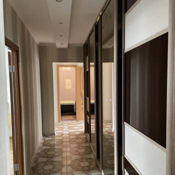 Сдается Многокомнатная квартира, 70 м²