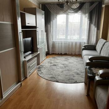 Сдается Многокомнатная квартира, 68 м²