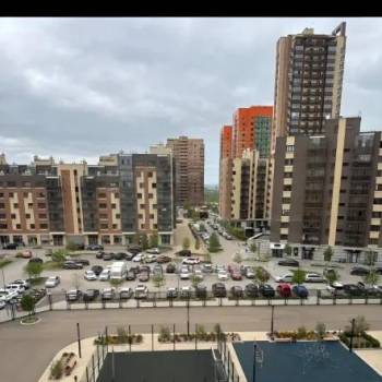 Продается 1-комнатная квартира, 38 м²