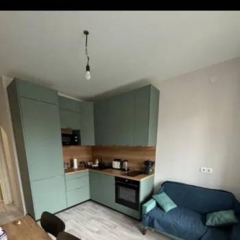 Продается 1-комнатная квартира, 38 м²