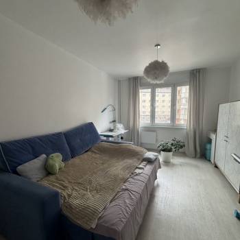 Продается 1-комнатная квартира, 40,2 м²