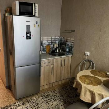 Сдается 1-комнатная квартира, 28,8 м²