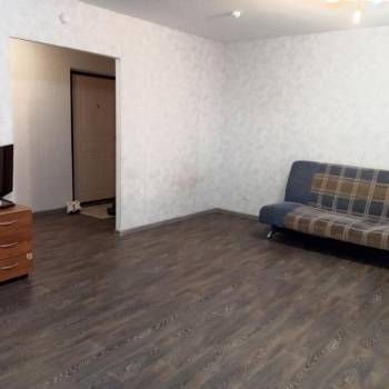 Продается 1-комнатная квартира, 36 м²