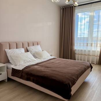 Продается 1-комнатная квартира, 40,9 м²