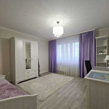 Сдается Многокомнатная квартира, 75 м²