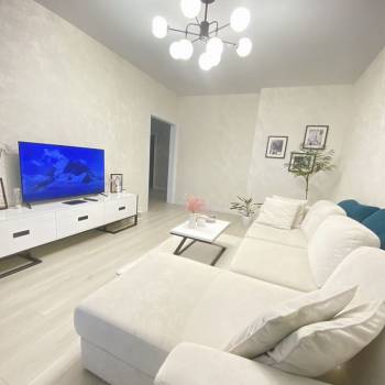 Продается Многокомнатная квартира, 93,1 м²