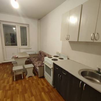 Сдается 1-комнатная квартира, 52 м²
